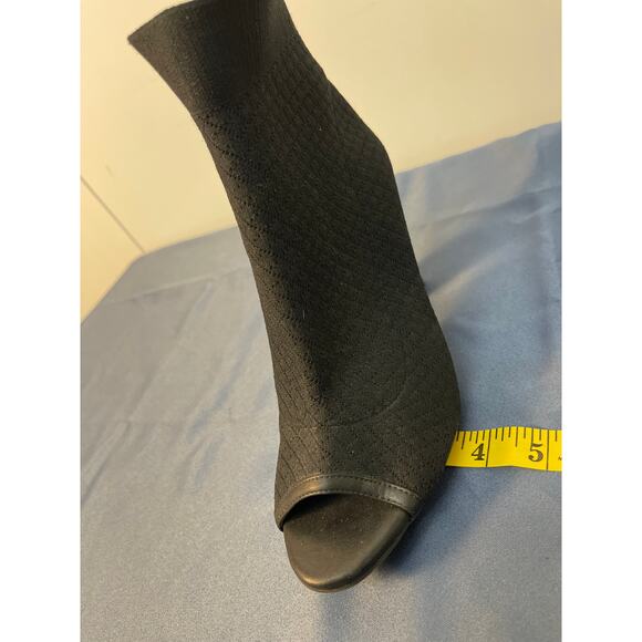 Gianni Bini Women’s Bergen Stretch Peep Toe Sock Booties Color Black Size 8M - Picture 8 of 11